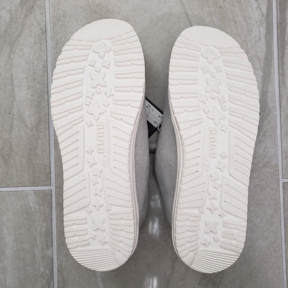 NWT Hey Dude Wendy Chambray Gray - Picture 5 of 7